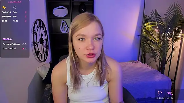 BellaDreamy online show from December 16, 2025, 5:44 am