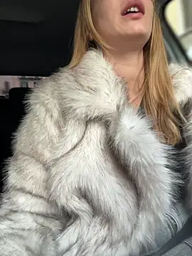 AnastasiaAniess online show from April 1, 2026, 5:10 pm