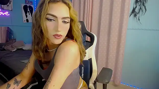 Snapshot of charlottesexxx chatting on November 10, 2025, 9:09 pm charlottesexxx online show from November 10, 2025, 9:09 pm