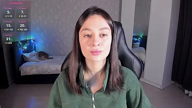 Snapshot of EllaFresh chatting on February 5, 2026, 11:33 pm EllaFresh online show from February 5, 2026, 11:33 pm