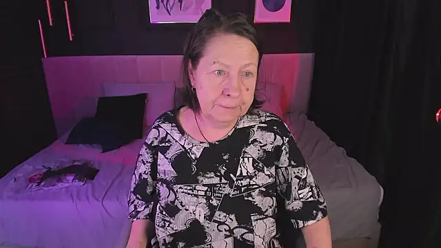 LindaPassionate online show from March 3, 2026, 5:14 am