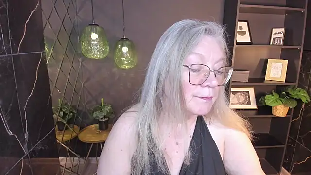 Snapshot of NataliMellow chatting on May 11, 2026, 2:45 pm NataliMellow online show from May 11, 2026, 2:45 pm