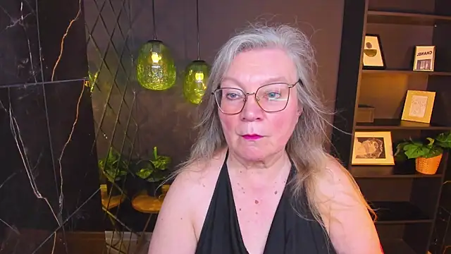 Snapshot of NataliMellow chatting on May 24, 2026, 1:11 pm NataliMellow online show from May 24, 2026, 1:11 pm