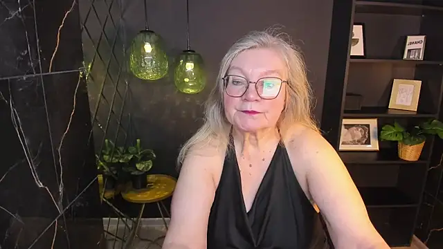 Snapshot of NataliMellow chatting on March 7, 2026, 1:49 pm NataliMellow online show from March 7, 2026, 1:49 pm