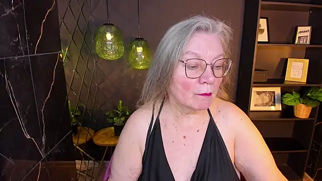 Snapshot of NataliMellow chatting on April 12, 2026, 4:54 pm NataliMellow online show from April 12, 2026, 4:54 pm