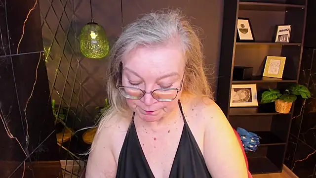 Snapshot of NataliMellow chatting on April 25, 2026, 1:14 pm NataliMellow online show from April 25, 2026, 1:14 pm