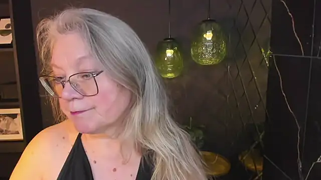 Snapshot of NataliMellow chatting on March 27, 2026, 5:03 pm NataliMellow online show from March 27, 2026, 5:03 pm