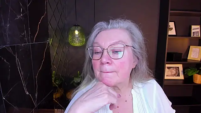 Snapshot of NataliMellow chatting on March 31, 2026, 1:13 pm NataliMellow online show from March 31, 2026, 1:13 pm