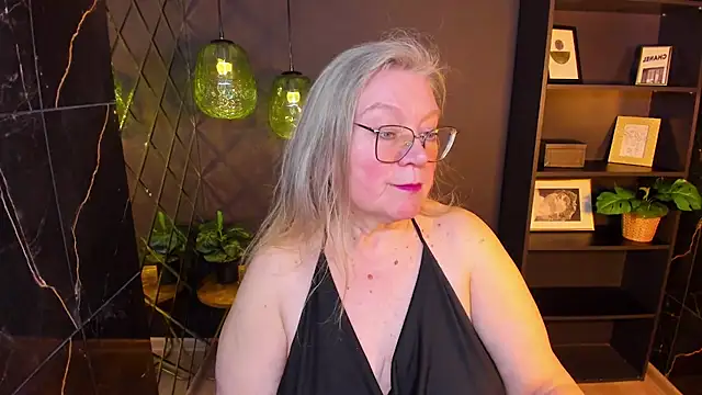 Snapshot of NataliMellow chatting on May 7, 2026, 1:14 pm NataliMellow online show from May 7, 2026, 1:14 pm
