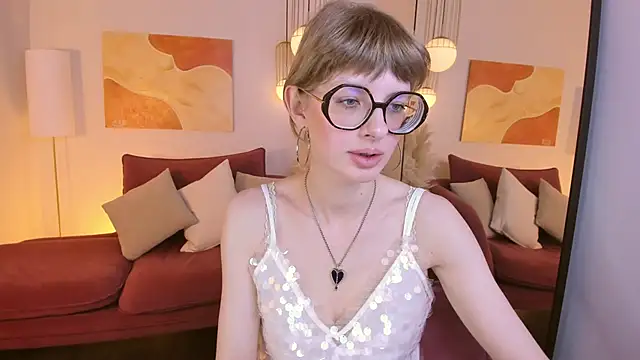 Snapshot of RubySoft chatting on October 24, 2025, 8:52 pm RubySoft online show from October 24, 2025, 8:52 pm