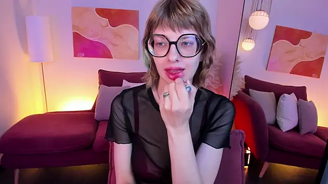 Snapshot of RubySoft chatting on September 30, 2025, 5:57 am RubySoft online show from September 30, 2025, 5:57 am