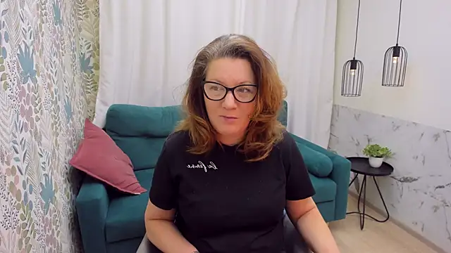 LeaPure online show from January 10, 2026, 5:14 am