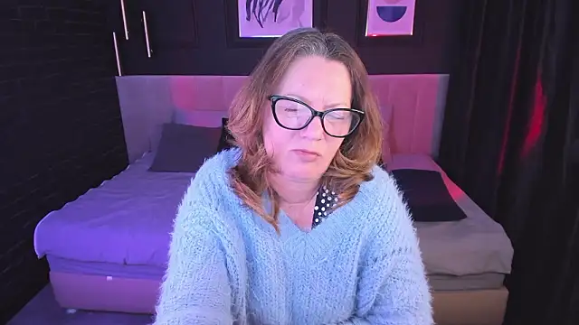 LeaPure online show from February 1, 2026, 7:50 am