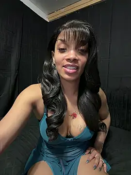 Snapshot of Rakiyahcharms chatting on March 20, 2026, 4:57 am Rakiyahcharms online show from March 20, 2026, 4:57 am