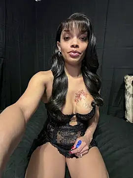 Snapshot of Rakiyahcharms chatting on March 13, 2026, 3:33 am Rakiyahcharms online show from March 13, 2026, 3:33 am