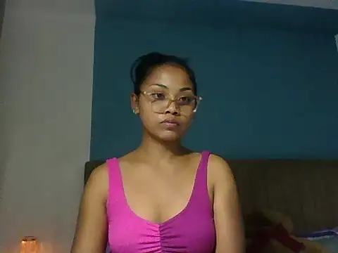Snapshot of naya86 chatting on May 25, 2026, 2:38 pm naya86 online show from May 25, 2026, 2:38 pm