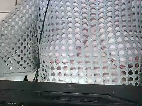 heidi60 online show from December 9, 2024, 4:47 pm