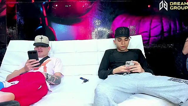 AmazingPartys online show from April 4, 2026, 7:31 pm