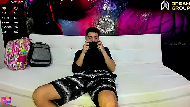 AmazingPartys online show from October 3, 2025, 2:48 am