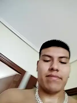 mikeeeeeell online show from September 24, 2025, 3:40 pm