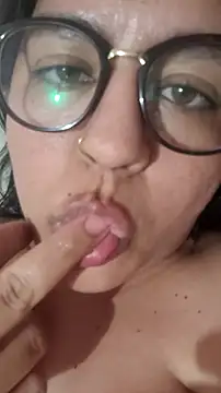 Snapshot of Pecado_ chatting on September 21, 2025, 7:02 am Pecado online show from September 21, 2025, 7:02 am