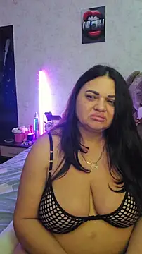 Snapshot of littleRikka chatting on February 13, 2026, 8:20 pm littleRikka online show from February 13, 2026, 8:20 pm