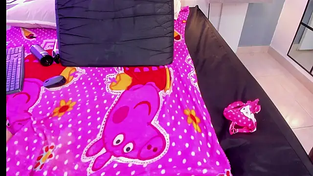 Blackrosse   online show from March 6, 2025, 4:07 pm