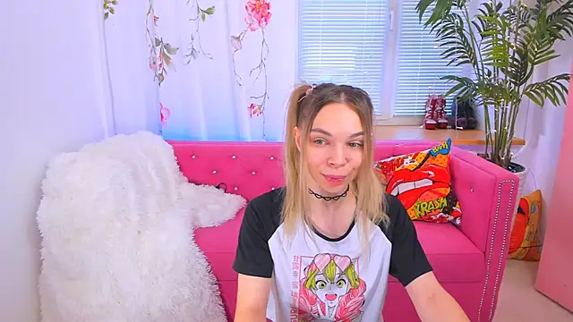 Snapshot of The_Deep_Passion chatting on February 12, 2025, 9:42 am The Deep Passion online show from February 12, 2025, 9:42 am