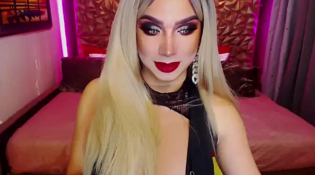 HugeCockDominantXxX online show from January 17, 2025, 5:51 pm