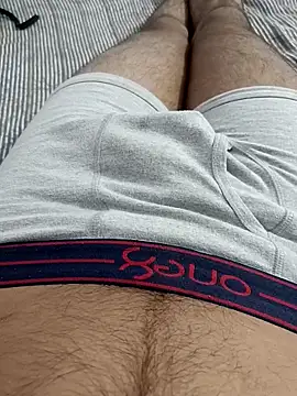 Babyucum4me online show from November 13, 2025, 6:01 pm