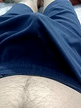 Snapshot of Babyucum4me chatting on February 17, 2025, 7:01 pm Babyucum4me online show from February 17, 2025, 7:01 pm