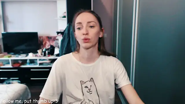 Snapshot of Natalimeowks chatting on June 14, 2026, 1:34 pm Natalimeowks online show from June 14, 2026, 1:34 pm