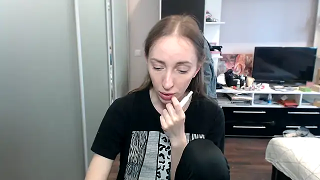 Snapshot of Natalimeowks chatting on June 12, 2026, 4:49 pm Natalimeowks online show from June 12, 2026, 4:49 pm