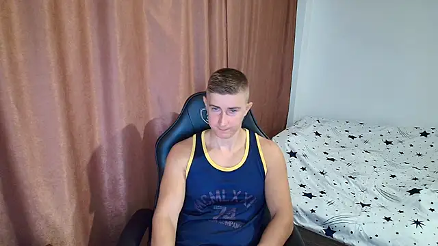 Todhorny9873 online show from December 4, 2025, 7:40 am