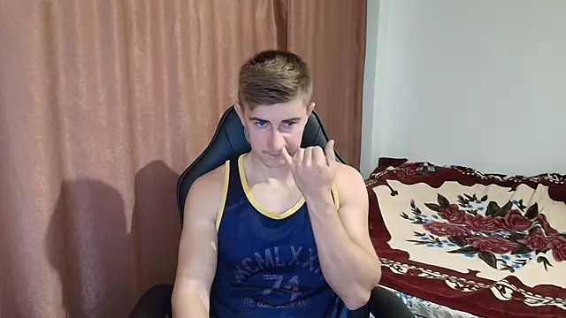 Todhorny9873 online show from December 9, 2024, 8:11 am