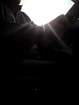 Snapshot of sarpe4 chatting on February 12, 2026, 1:33 pm sarpe4 online show from February 12, 2026, 1:33 pm