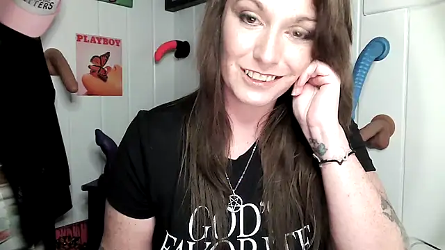 Lady the Tramp online show from November 30, 2025, 4:24 am