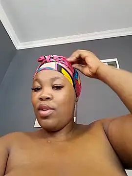 SWEETDOLLY29XX online show from July 15, 2026, 8:10 am