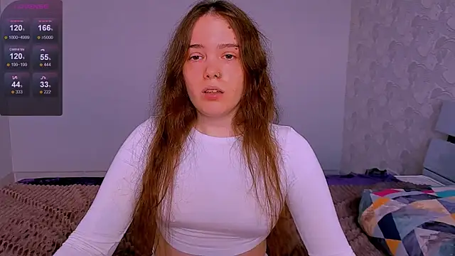 Janie JJ Curvie online show from May 15, 2026, 4:21 am