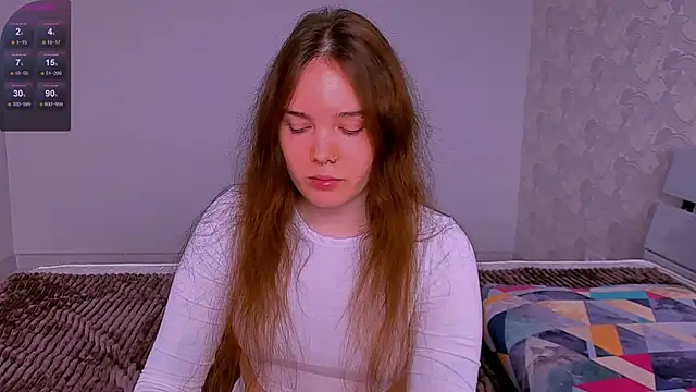 Janie JJ Curvie online show from May 26, 2026, 4:10 am