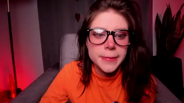 HazelKush online show from February 10, 2026, 10:53 pm