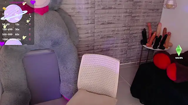 TinnaCobb online show from May 23, 2026, 11:31 am