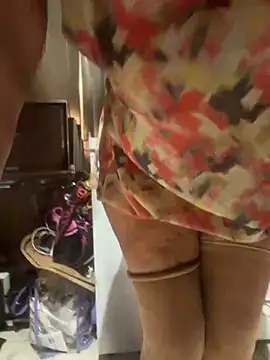 PichyPrettyPussy online show from April 8, 2026, 12:06 pm