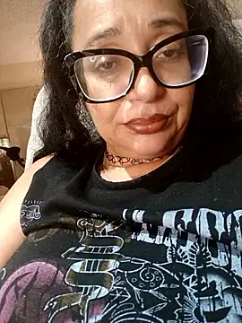 Snapshot of PichyPrettyPussy chatting on October 3, 2025, 7:04 pm PichyPrettyPussy online show from October 3, 2025, 7:04 pm