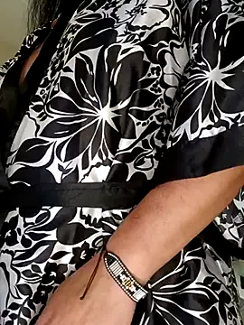 Snapshot of PichyPrettyPussy chatting on February 28, 2025, 7:35 pm PichyPrettyPussy online show from February 28, 2025, 7:35 pm