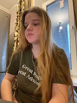 -MimmiLissa- online show from October 20, 2025, 1:22 pm