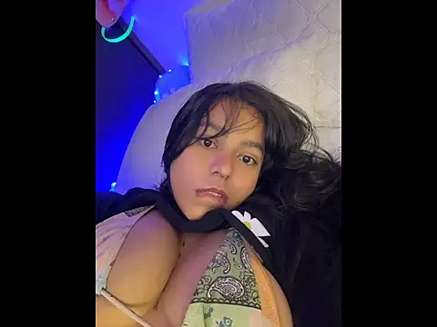 Snapshot of Naiara_sex chatting on May 23, 2026, 4:11 am Naiara sex online show from May 23, 2026, 4:11 am