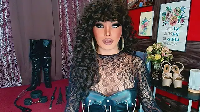 trixxielicious online show from November 25, 2025, 1:44 pm