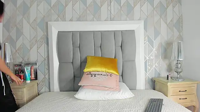 Snapshot of Princsgirl_ chatting on March 2, 2026, 6:15 pm Princsgirl online show from March 2, 2026, 6:15 pm