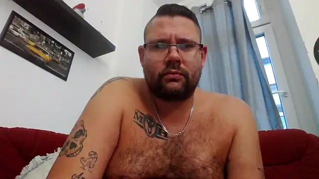 Snapshot of sexykevin17cm chatting on November 27, 2025, 3:12 pm sexykevin17cm online show from November 27, 2025, 3:12 pm